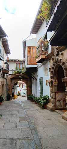 FARMACIA DE GUADALUPE C. Gregorio López, 10, 10140 Guadalupe, Cáceres, España