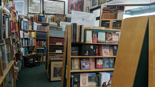 Book Store «Treehorn Books», reviews and photos, 625 4th St, Santa Rosa, CA 95404, USA