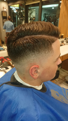 Στουρνάρα 3Α, Τρίκαλα 421 00