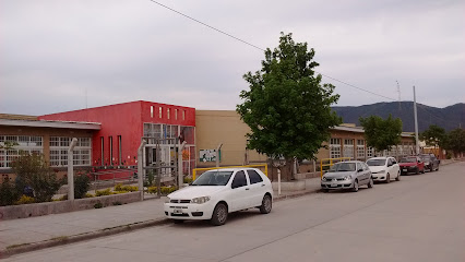 Escuela Primaria Los Pinares