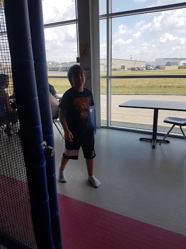 Amusement Center «Escapades Family Fun Center», reviews and photos, 4241 W Williamsburg Blvd, Muncie, IN 47304, USA