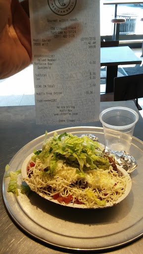 Shopping Mall «Linwood Plaza Shopping Center», reviews and photos, 158 Linwood Dr, Fort Lee, NJ 07024, USA