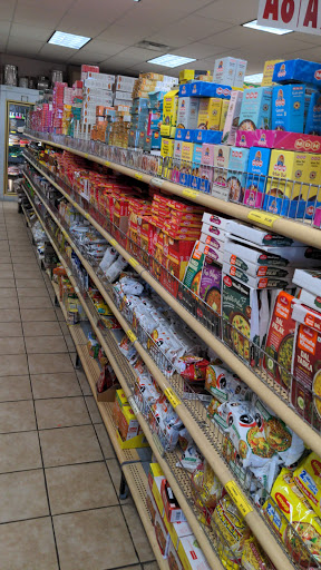 Grocery Store «Royal Indian Grocery», reviews and photos, 560 New Park Ave, West Hartford, CT 06110, USA