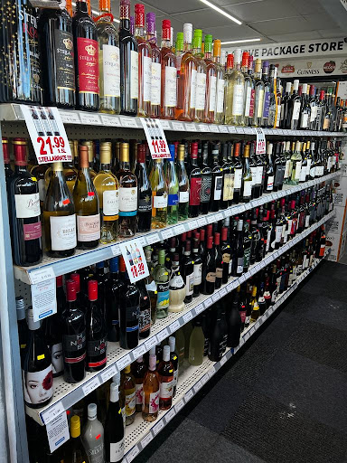 Liquor Store «Virginia Curve Liquor Store», reviews and photos, 856 Virginia Ave, Atlanta, GA 30354, USA