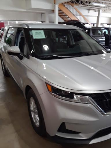 Kia Dealer «World Car Kia», reviews and photos, 4220 Fredericksburg Rd Building 1, San Antonio, TX 78201, USA