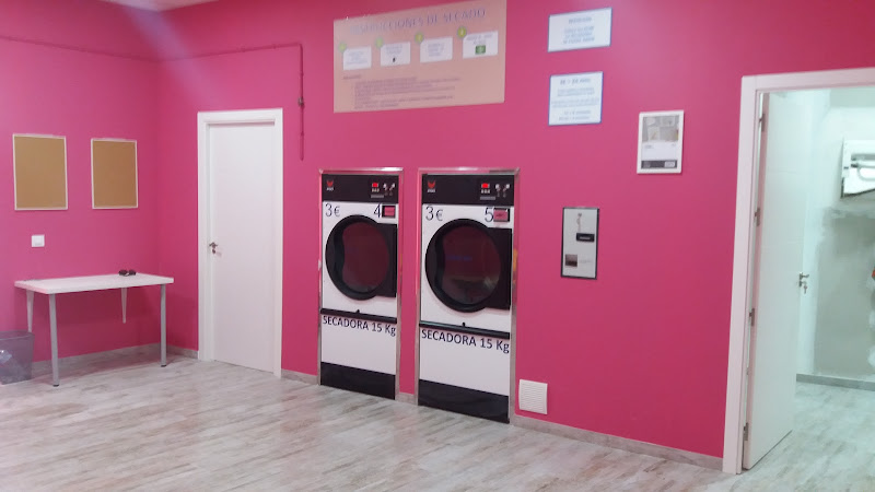 Lavandería Autoservicio Aguadulce en Conil de la Frontera