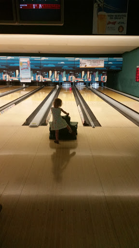 Bowling Alley «Hi-Way Lanes», reviews and photos, 400 N Morton St, Franklin, IN 46131, USA