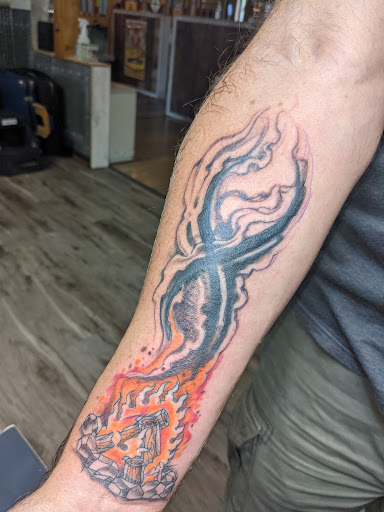 Tattoo Shop «Crimson Heart Designs Tattoo», reviews and photos, 162 13 1/2 - 14th Ave, Turtle Lake, WI 54889, USA