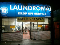 922 Laundromat - Photo 2 - Car repair in New York, NY, Manhattan