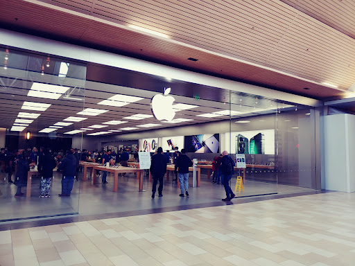 Computer Store «Apple Christiana Mall», reviews and photos, 125 Stanton Christiana Rd, Newark, DE 19702, USA