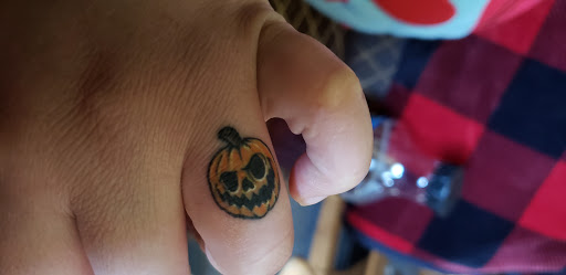 Tattoo and Piercing Shop «DarkSide Tattoo», reviews and photos, 168 S E St, San Bernardino, CA 92401, USA