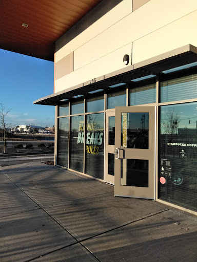 Coffee Shop «Starbucks», reviews and photos, 255 E Main St Bldg 1, Suite 1, Bridgeport, CT 06608, USA