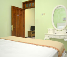 Emma Guest House photo
