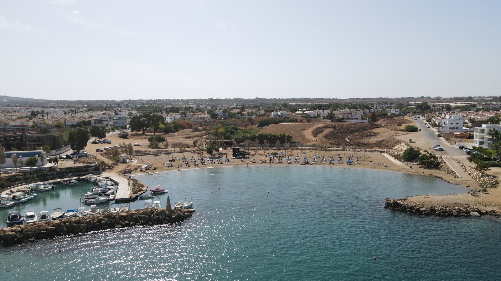 Φωτογραφία του Trinity beach - συνιστάται για οικογένειες που ταξιδεύουν με παιδιά
