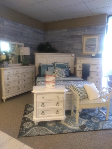 Furniture Store «Badcock Home Furniture &more», reviews and photos, 525 W Brandon Blvd, Brandon, FL 33511, USA