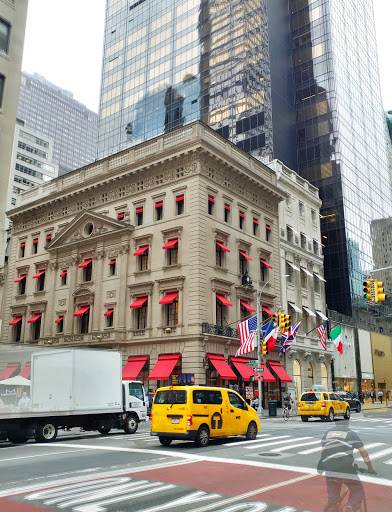 Jewelry Store «Cartier Saks», reviews and photos, 611 5th Ave, New York, NY 10022, USA