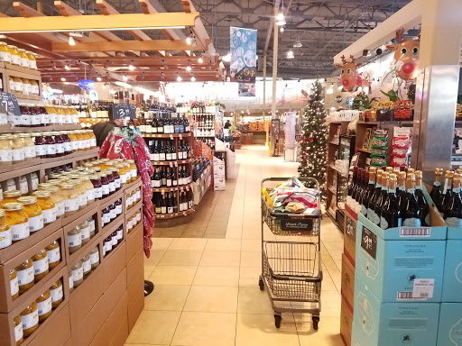 Grocery Store «Bristol Farms», reviews and photos, 1570 Rosecrans Ave, Manhattan Beach, CA 90266, USA