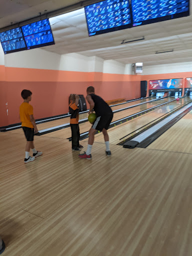 Bowling Alley «Cedar Bowling Center», reviews and photos, 421 E Highway 91, Cedar City, UT 84721, USA