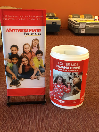 Mattress Store «Mattress Firm Hamburg», reviews and photos, 1760 Tilden Ridge Dr, Hamburg, PA 19526, USA