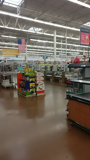 Department Store «Walmart Supercenter», reviews and photos, 3240 Wilkinson Blvd, Charlotte, NC 28208, USA