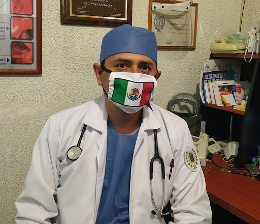 Gastroenterologo Dr. Efrain Cruz Vivas