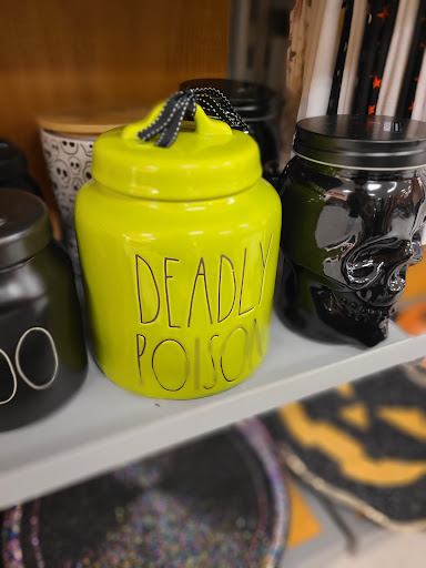 Department Store «T.J. Maxx», reviews and photos, 4 Plaistow Rd, Plaistow, NH 03865, USA