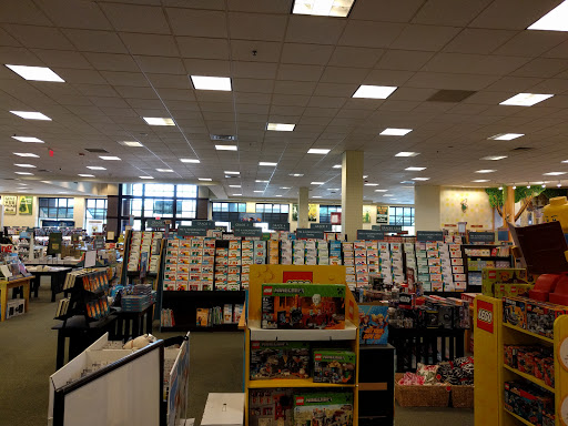 Book Store «Barnes & Noble», reviews and photos, 425 Marketplace Blvd, Hamilton Township, NJ 08691, USA