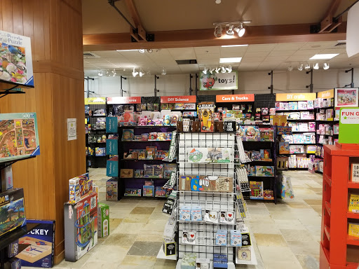 Game Store «Go! Calendars Games & Toys», reviews and photos, 888 SW 5th Ave, Portland, OR 97204, USA