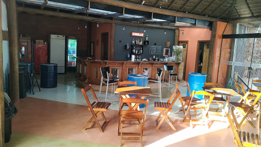 Logo da empresa - Collab Bar