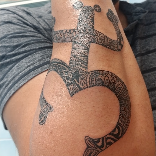 Tattoo Shop «The Artitude Tattoo Shop LLC», reviews and photos, 32-86 Steinway St, Astoria, NY 11103, USA