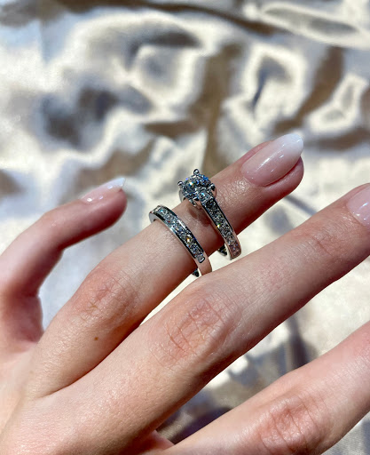 Jewelry Store «Dennis Jewelry», reviews and photos, 14701 San Pedro Ave, San Antonio, TX 78232, USA