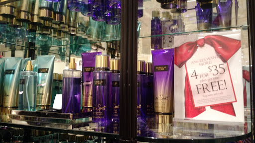 Shopping Mall «Steeplegate Mall», reviews and photos, 270 Loudon Rd, Concord, NH 03301, USA