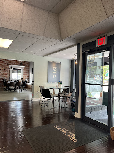 Real Estate Agency «CENTURY 21 Myers Realty», reviews and photos, 304 E Park St, Auburndale, FL 33823, USA