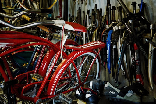 Used Bicycle Shop «VéloCity Bicycle Cooperative», reviews and photos