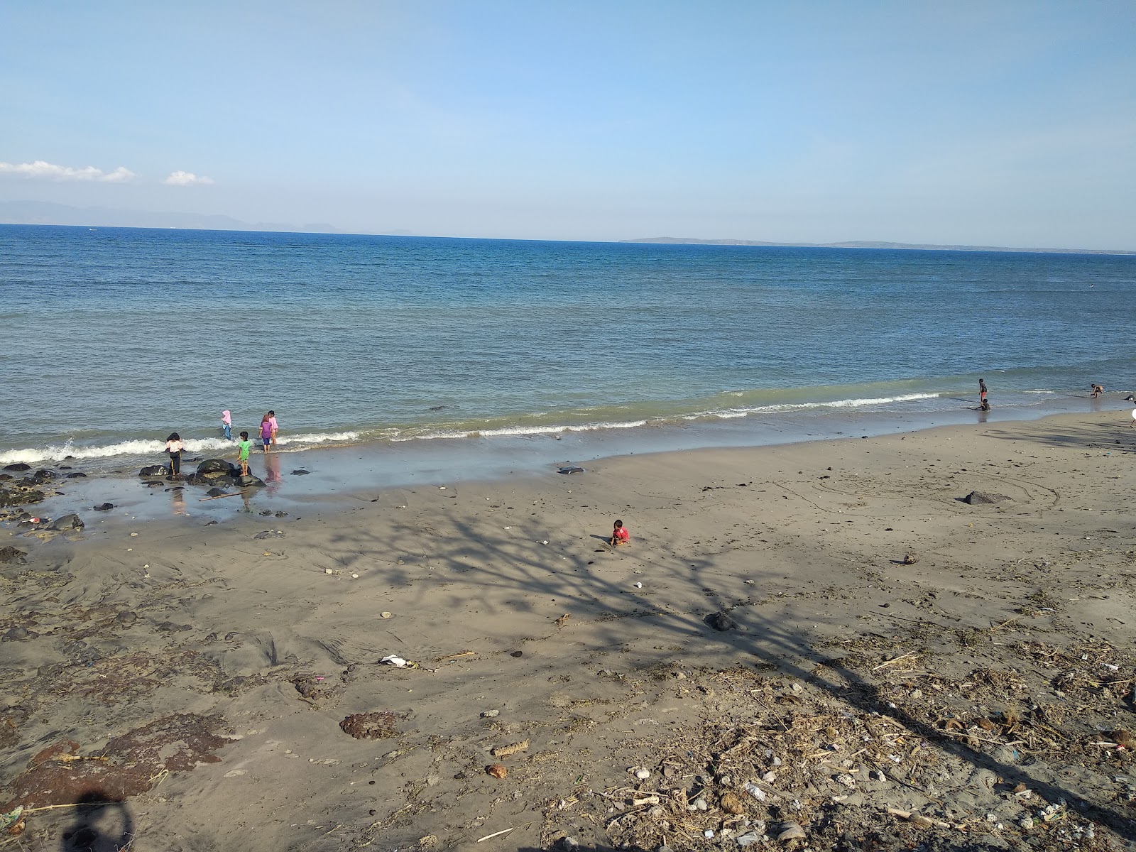 Foto von Kuang wai beach mit geräumiger strand