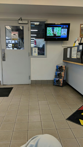 Auto Repair Shop «Meineke Car Care Center», reviews and photos, 3939 Industrial Blvd, Bloomington, IN 47403, USA