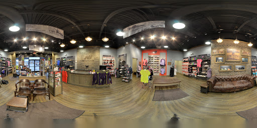 Shoe Store «New Balance Fairlawn», reviews and photos, 2691 W Market St, Fairlawn, OH 44333, USA