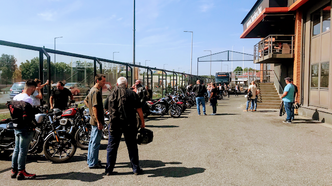 Értékelések erről a helyről: Harley-Davidson Budapest, Budapest - Motorkerékpár-üzlet