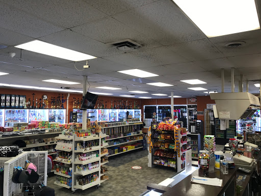 Tobacco Shop «Maryland Tobacco», reviews and photos, 1375 Maryland Ave E, St Paul, MN 55106, USA