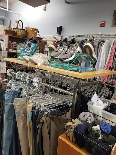 Thrift Store «Second Edition Resale Shop», reviews and photos, 12505 NW Cornell Rd #13, Portland, OR 97229, USA