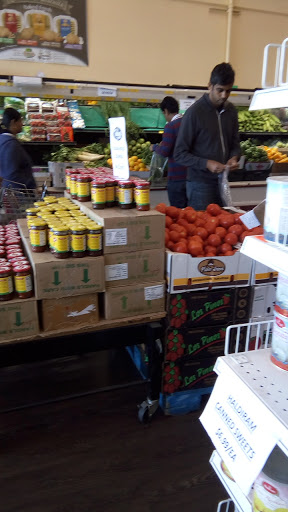 Indian Grocery Store «Trinethra Indian Supermarket», reviews and photos, 10255 S De Anza Blvd, Cupertino, CA 95014, USA