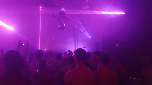 Live Music Venue «The Wick Brooklyn», reviews and photos, 260 Meserole St, Brooklyn, NY 11206, USA