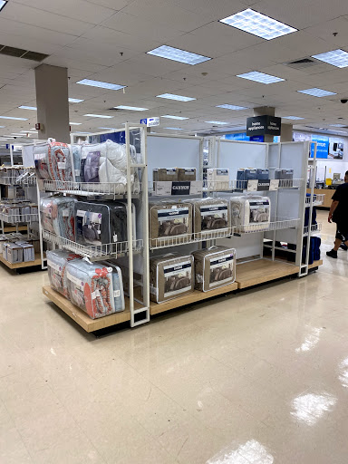 Department Store «Sears», reviews and photos, 800 Sunrise Mall, Massapequa, NY 11758, USA