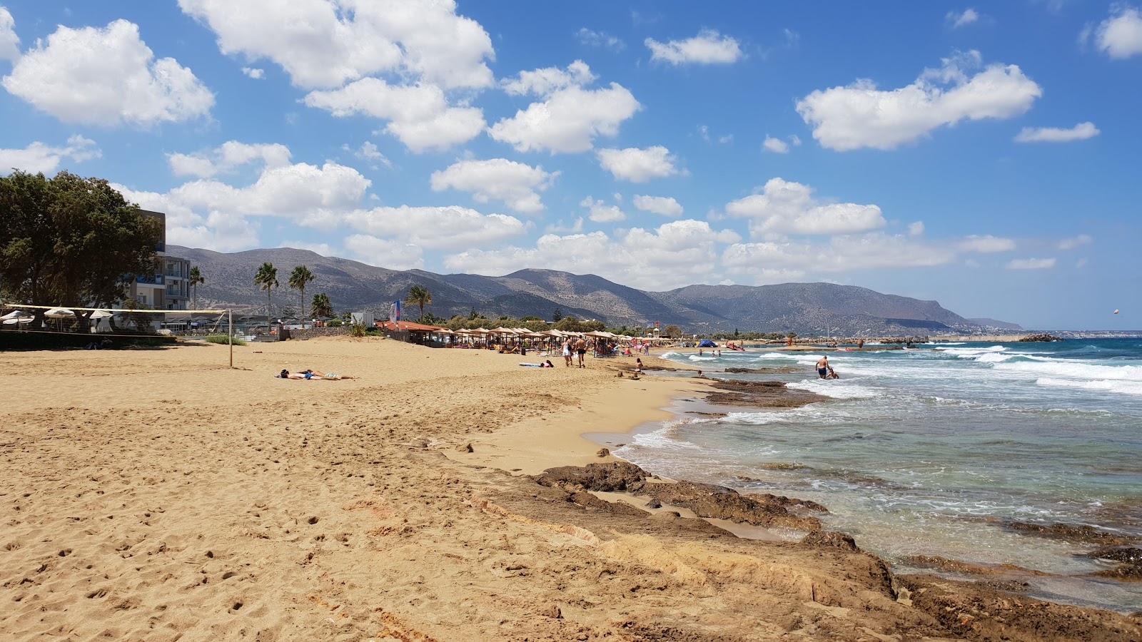 Foto av Potamos Beach II med rak strand