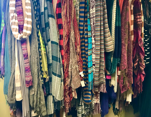 Boutique «Everchanging Seasons Consignment Boutique», reviews and photos, 710 Forest Ave, Portland, ME 04103, USA