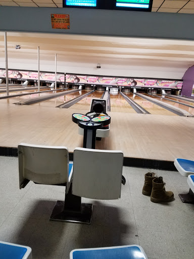 Bowling Alley «Rutland Bowlerama Inc», reviews and photos, 158 S Main St #2, Rutland, VT 05701, USA