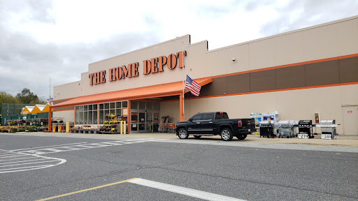 The Home Depot, 300 MacDade Boulevard, Folsom, PA 19033, USA, 