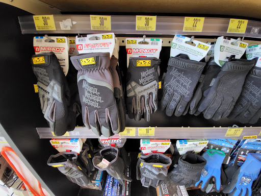 Auto Parts Store «Advance Auto Parts», reviews and photos, 2117 S Main St, Wake Forest, NC 27587, USA