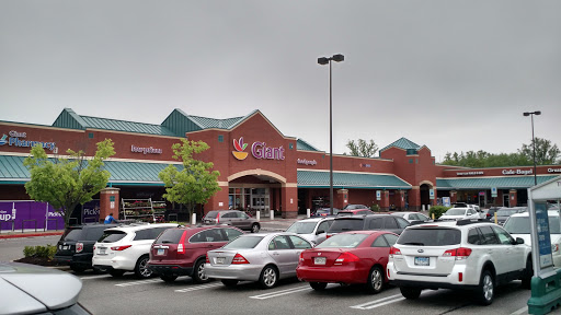 Giant, 6020 Marshalee Dr, Elkridge, MD 21075, USA, 