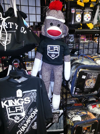 Gift Shop «Aahs The Ultimate Gift Store», reviews and photos, 3223 Wilshire Blvd, Santa Monica, CA 90403, USA